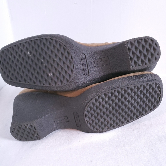 Aerosoles Leather Snow Fur Lined Boots - Picture 9 of 10